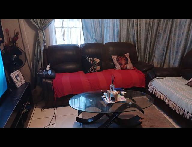 3 BEDROOM PROPERTY TO RENT IN CLAYVILLE